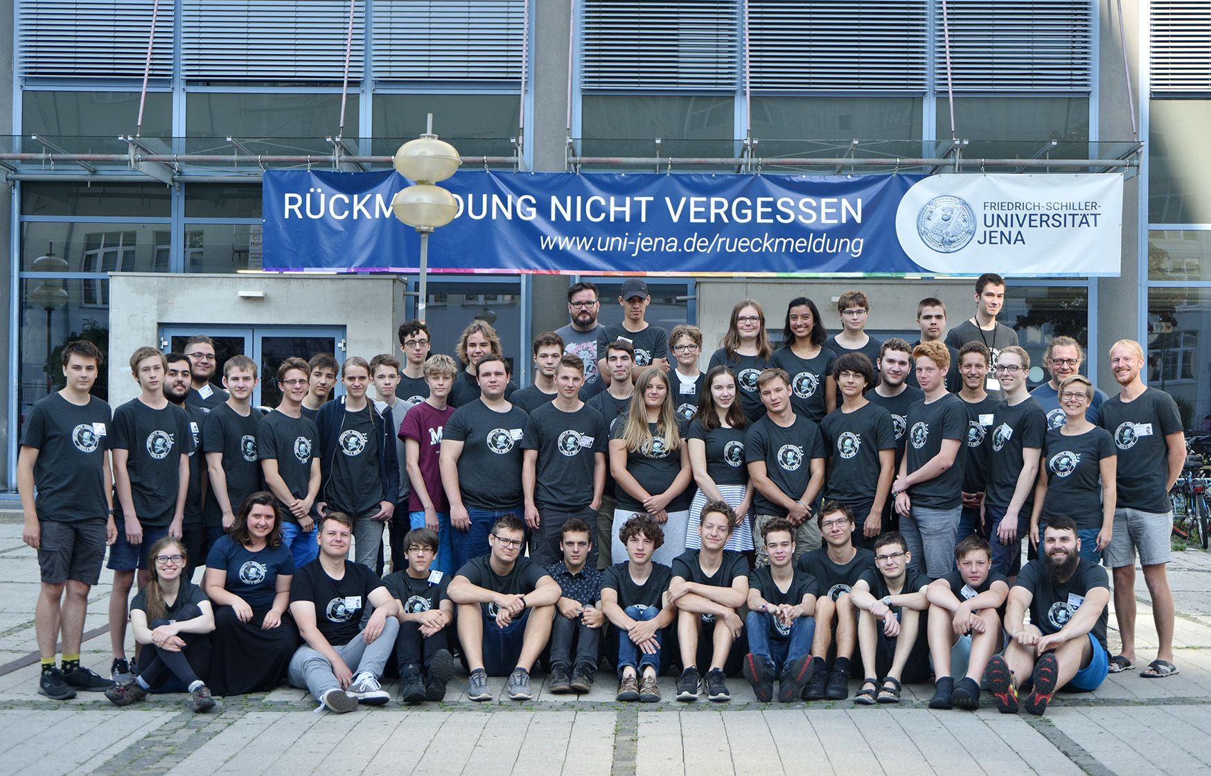 Schüler nehmen am Informatik Sommercamp der Universität Jena teil