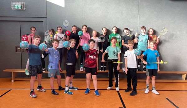 Großzügige finanzielle Unterstützung für die Fachschaft Sport